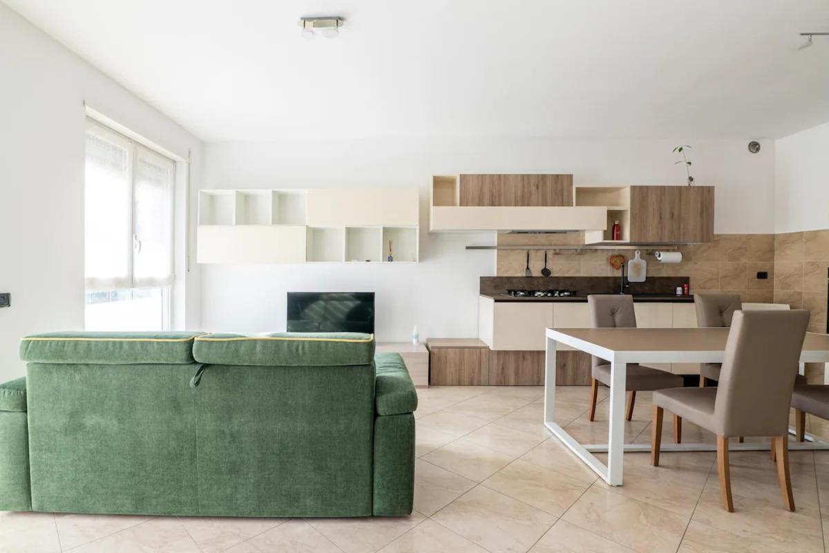 Ferienwohnung Elegante Bilocale, Zona Centro Lodi Exterior foto